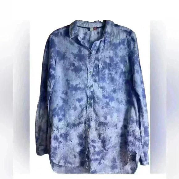 Pilcro Anthropologie the Cate Classic Button Down
Long Sleeve Size Small - Picture 1 of 12